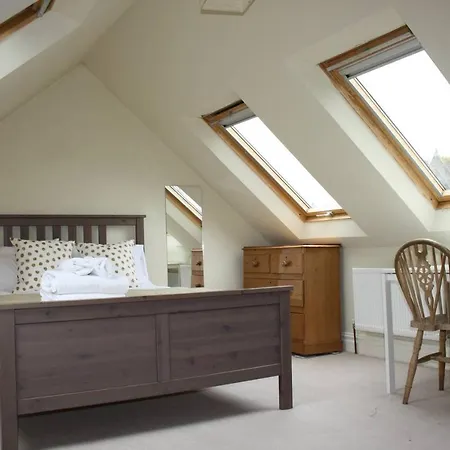 Relaxing, Spacious House With Gardens In Redland * Bristol