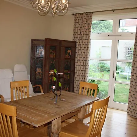 Relaxing, Spacious House With Gardens In Redland Casa de Férias *
